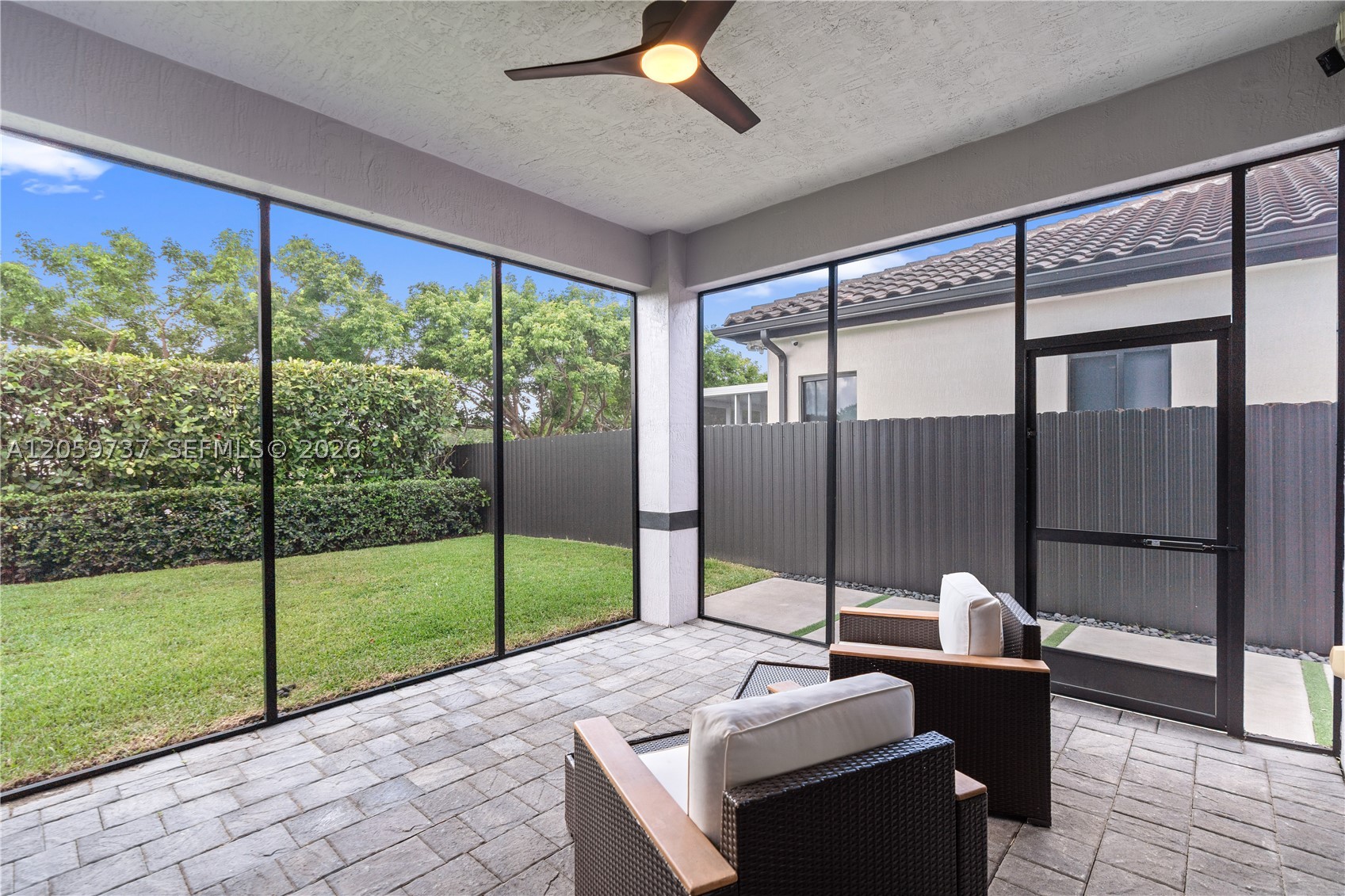 PALMERA ESTATES - Residential