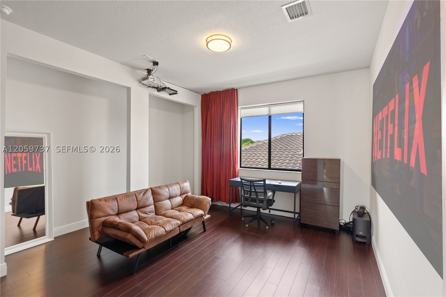 PALMERA ESTATES - Residential