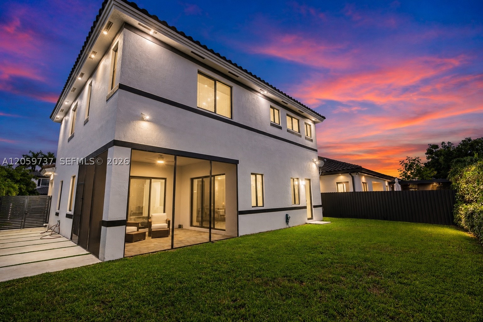 PALMERA ESTATES - Residential