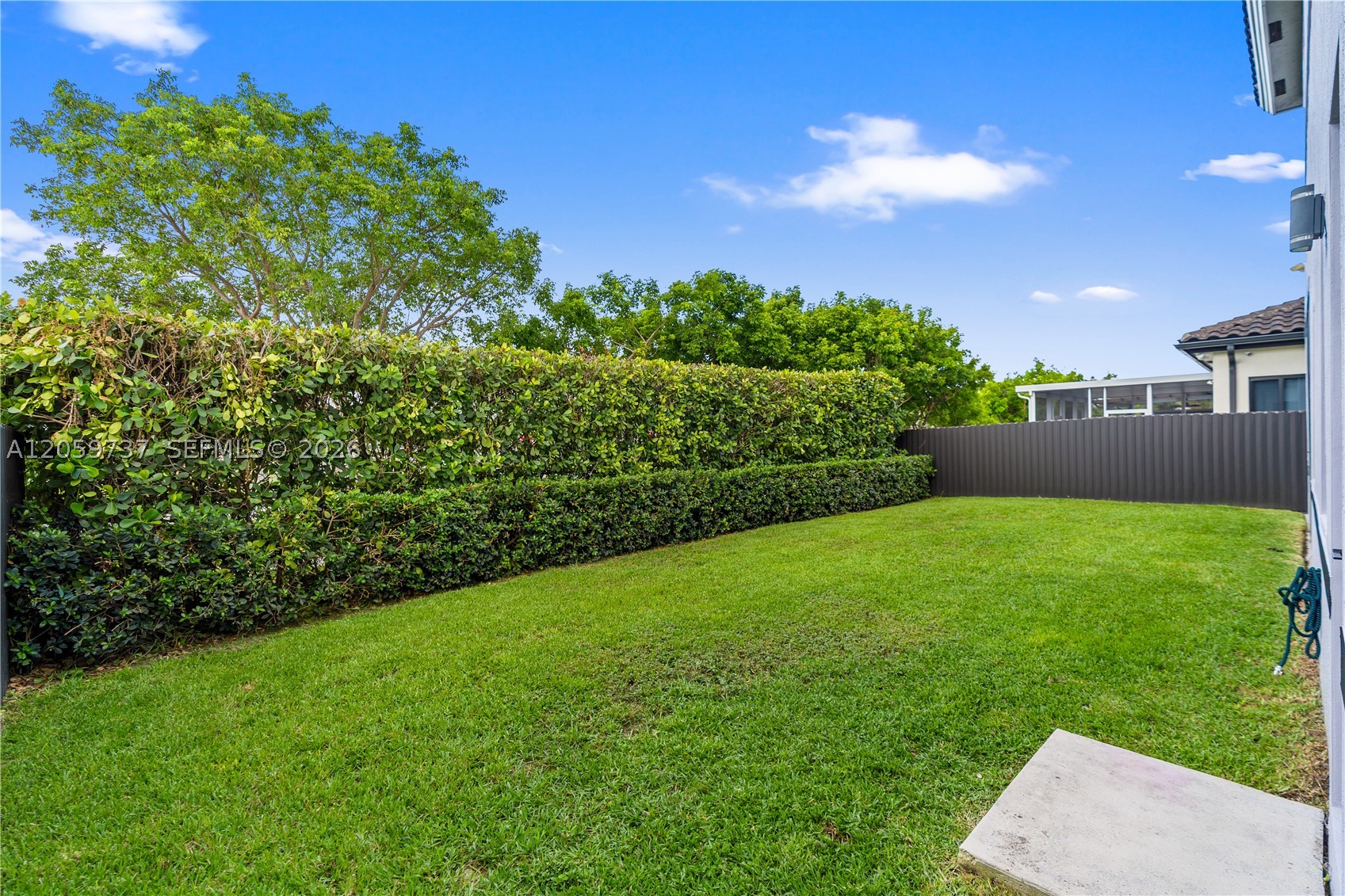 PALMERA ESTATES - Residential