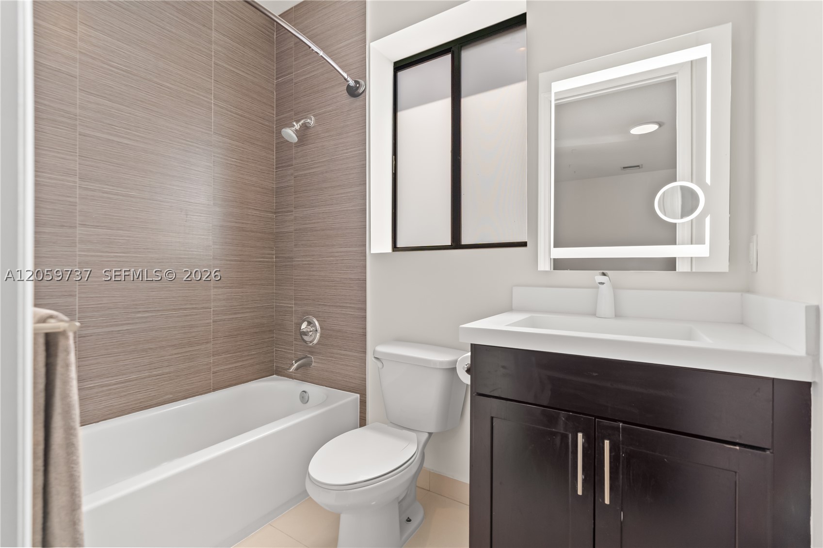 PALMERA ESTATES - Residential