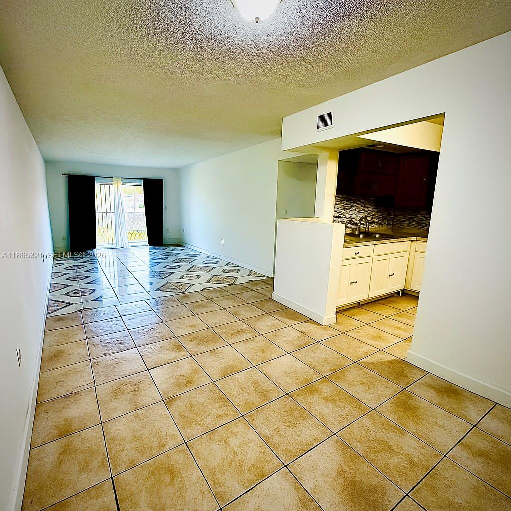 SUNSET HILLS I CONDOMINIU - Residential
