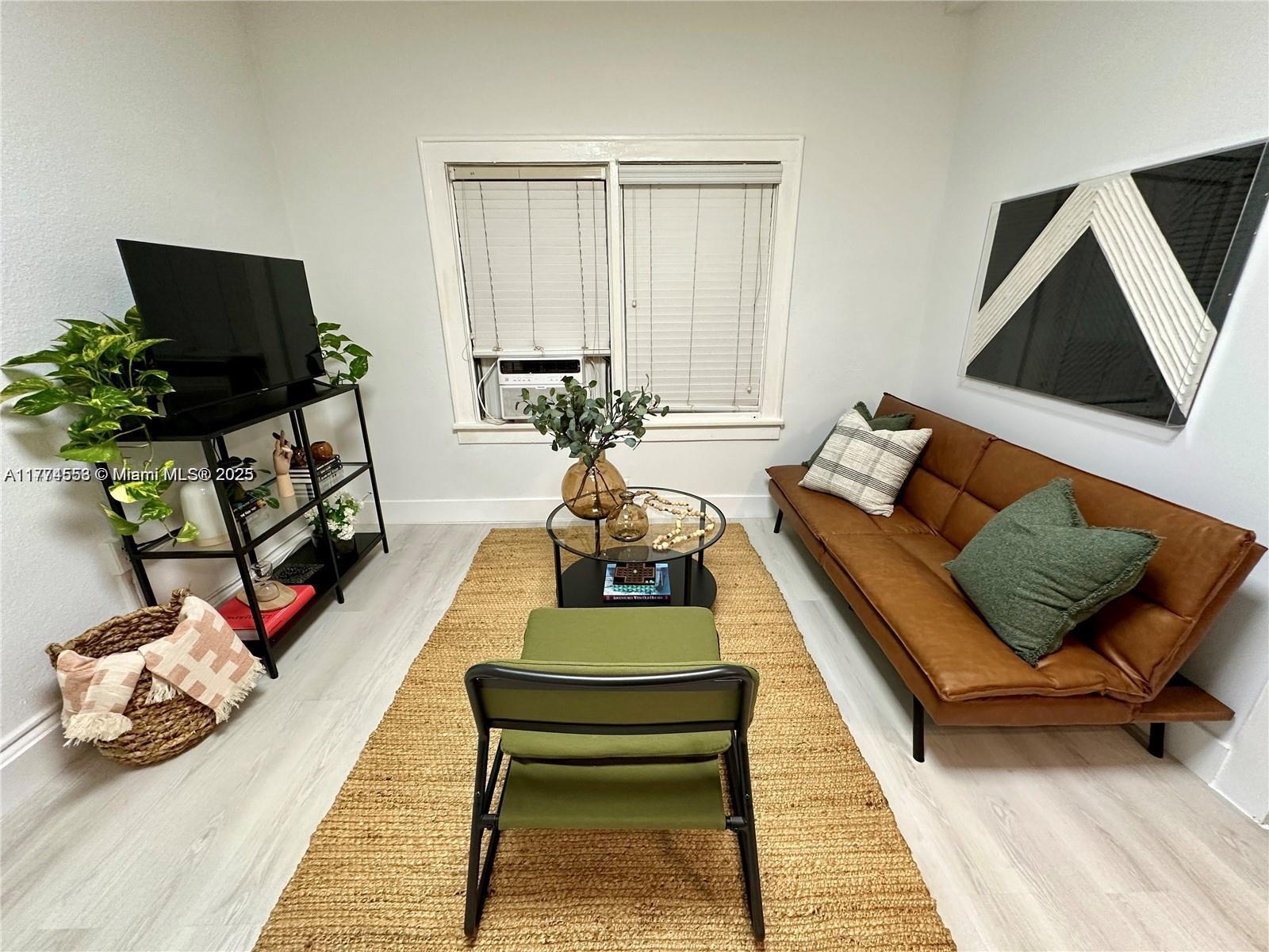 MENDOZA CONDO - Residential Lease