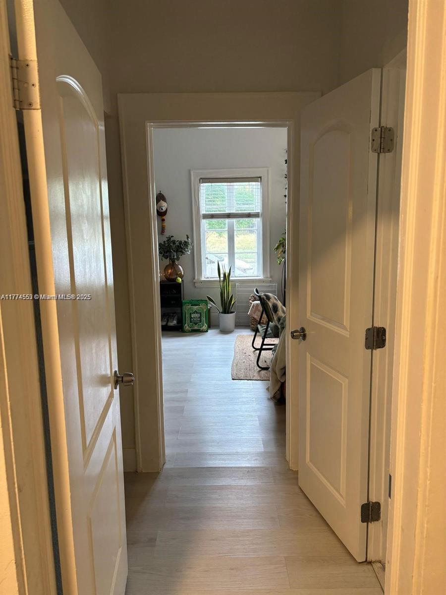 MENDOZA CONDO - Residential Lease