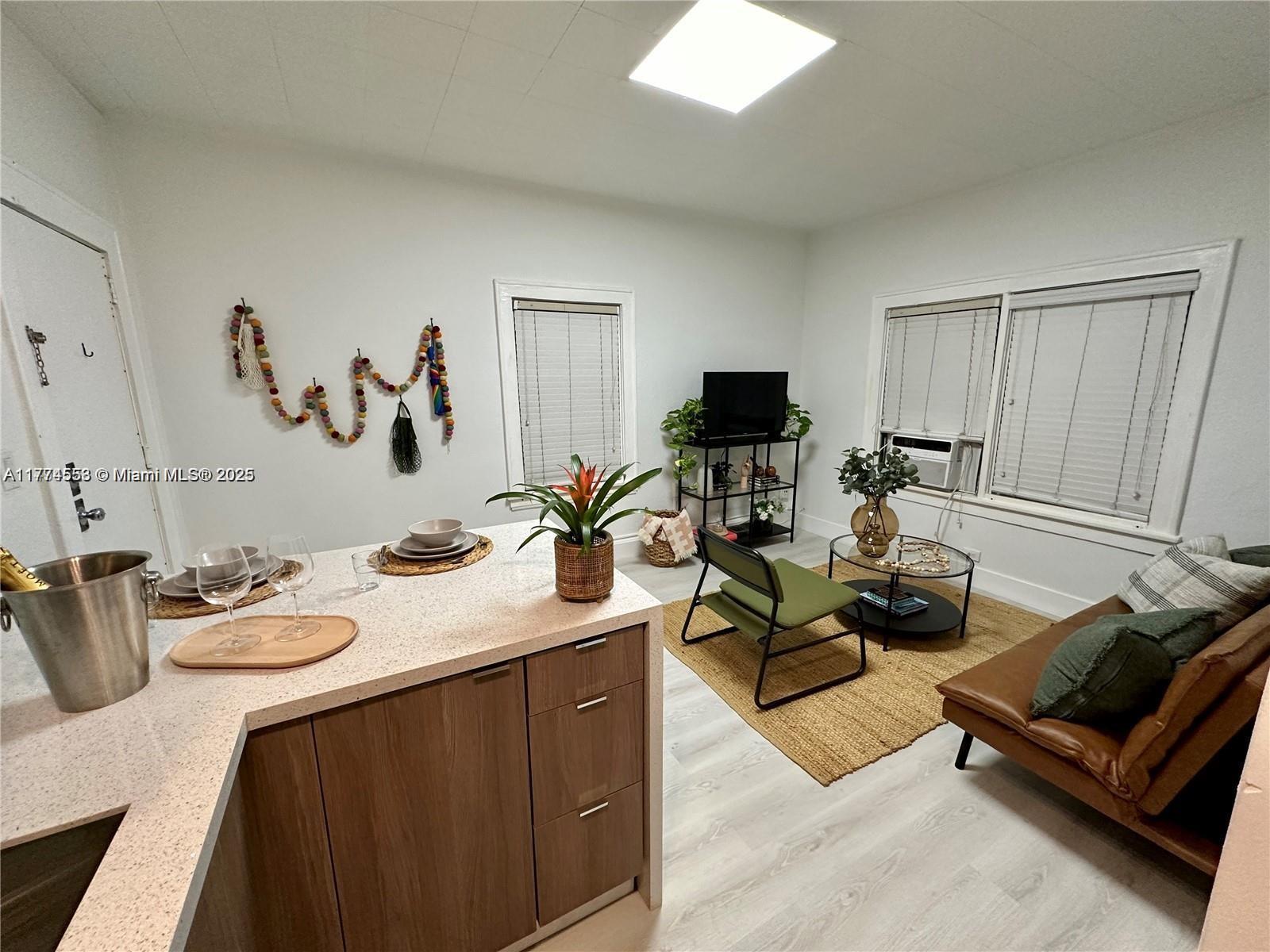 MENDOZA CONDO - Residential Lease