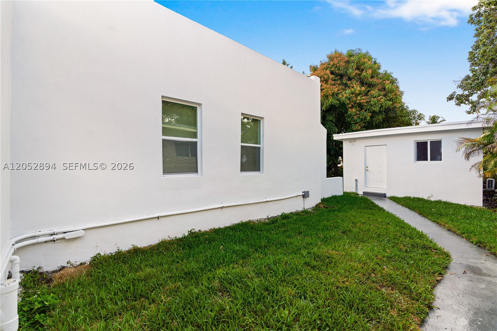 ORCHARD VILLA - Residential