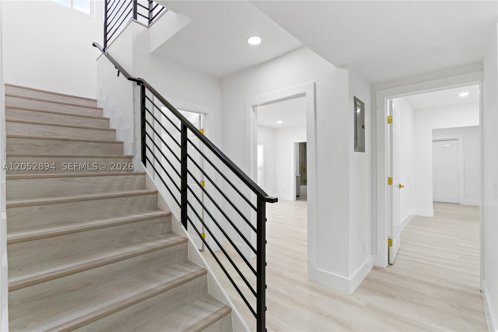 ORCHARD VILLA - Residential