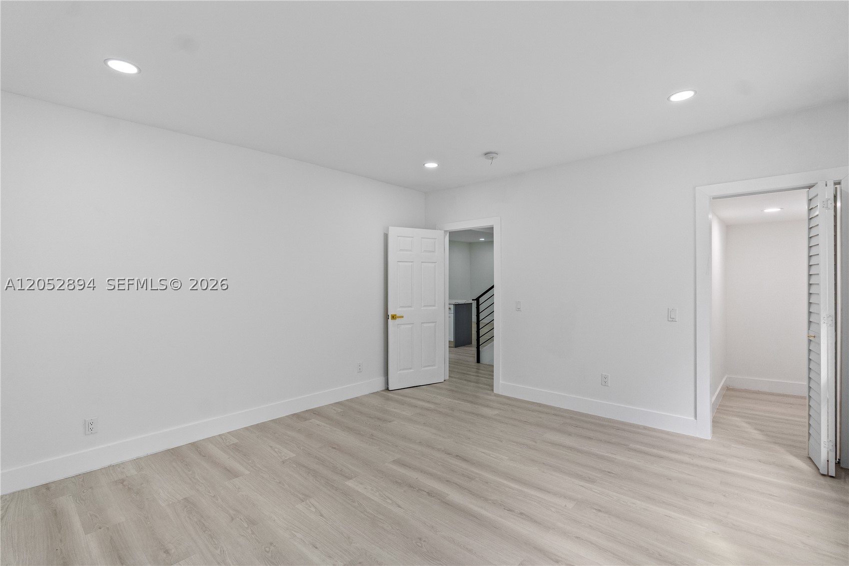 ORCHARD VILLA - Residential