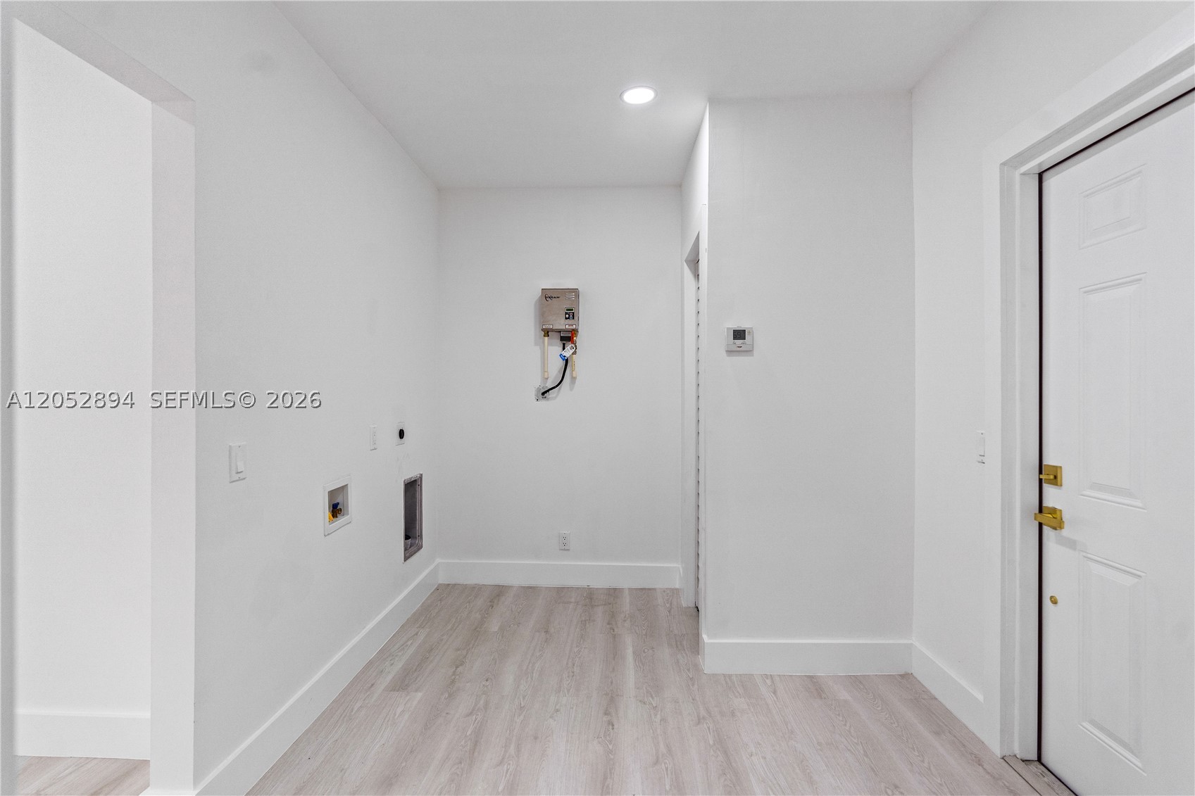 ORCHARD VILLA - Residential