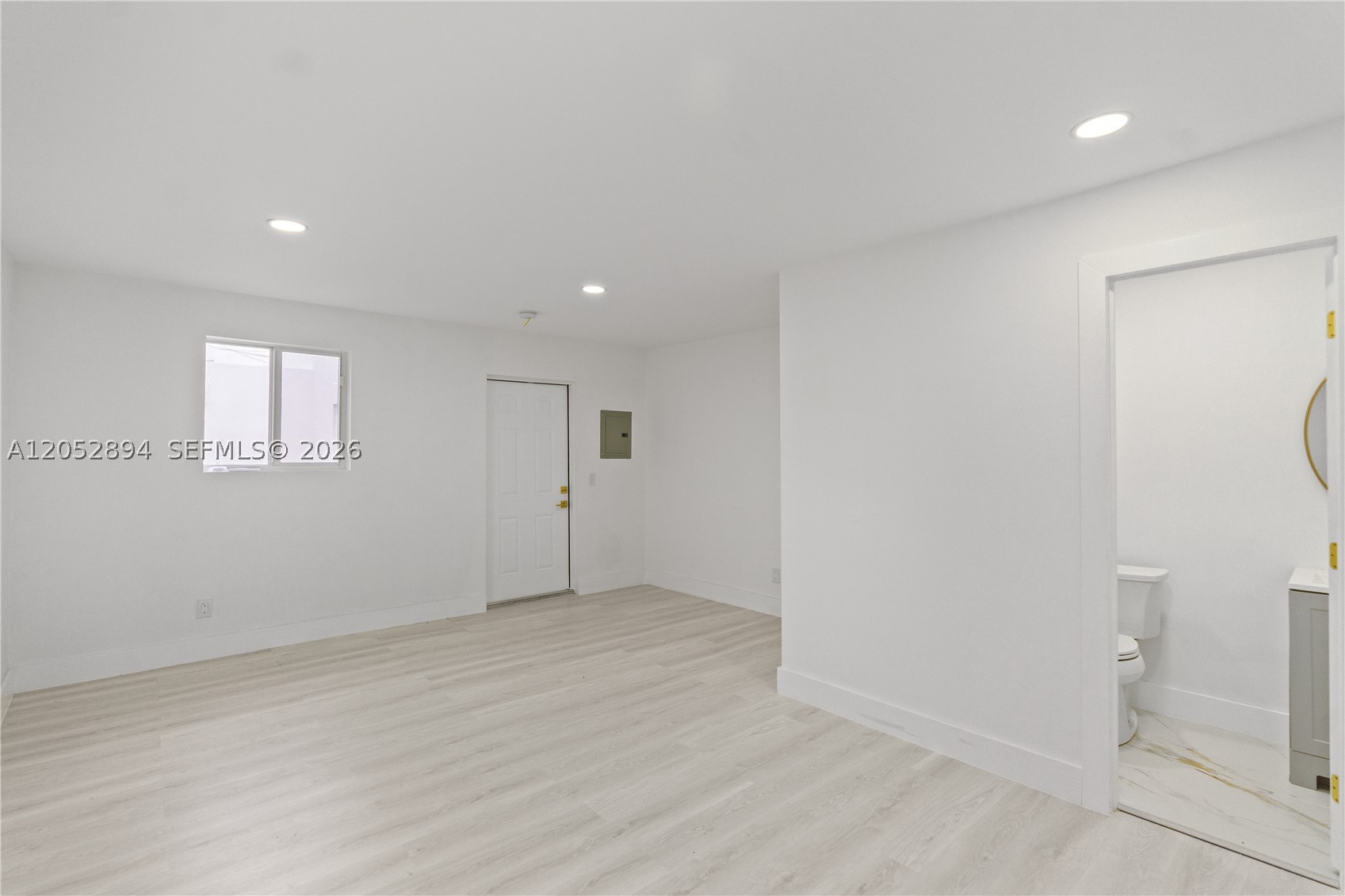 ORCHARD VILLA - Residential