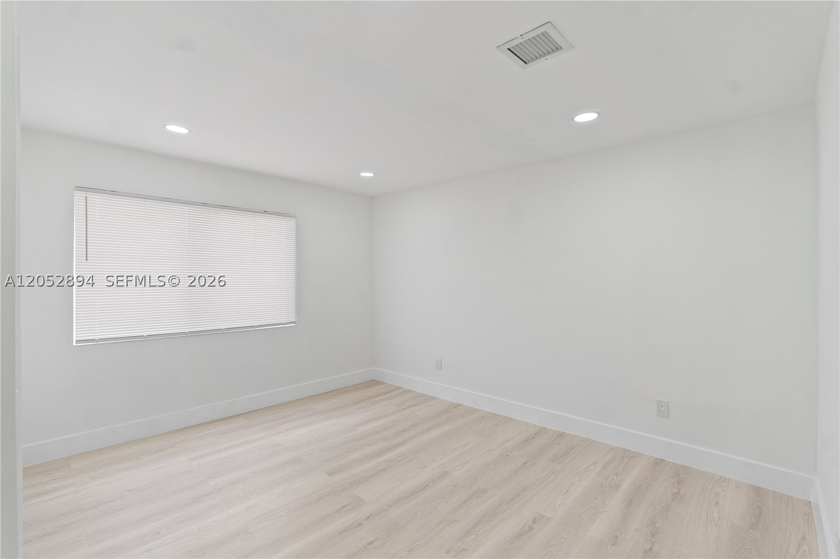 ORCHARD VILLA - Residential