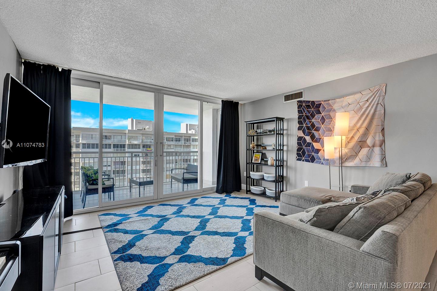 DEL PRADO MARINA - Residential