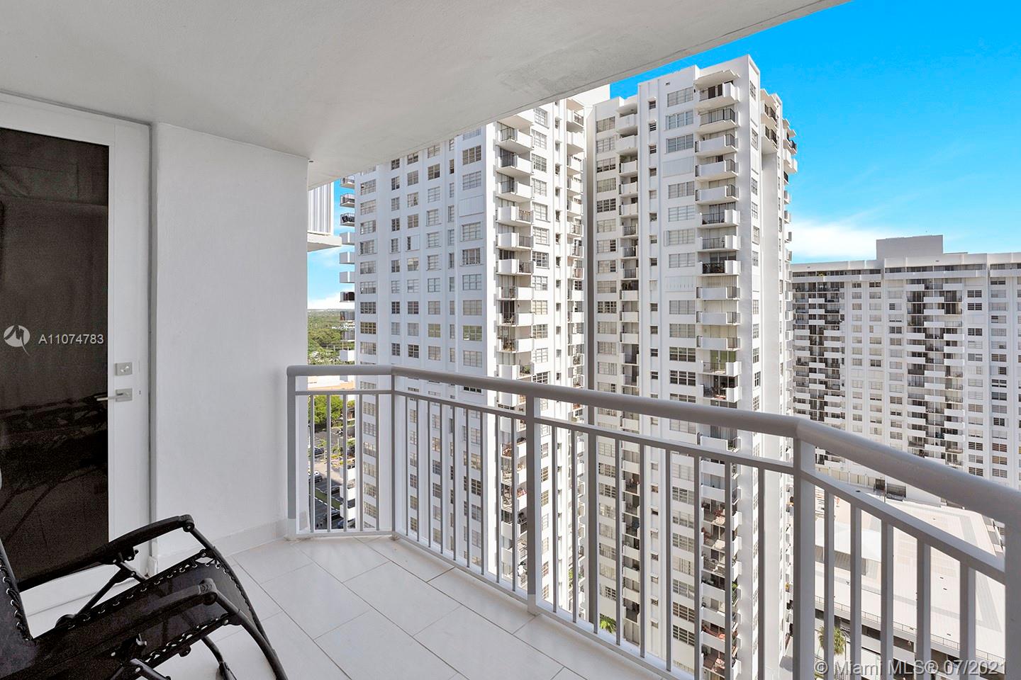 DEL PRADO MARINA - Residential