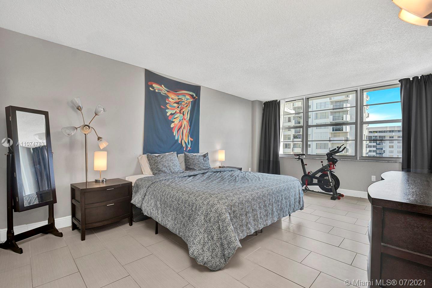 DEL PRADO MARINA - Residential