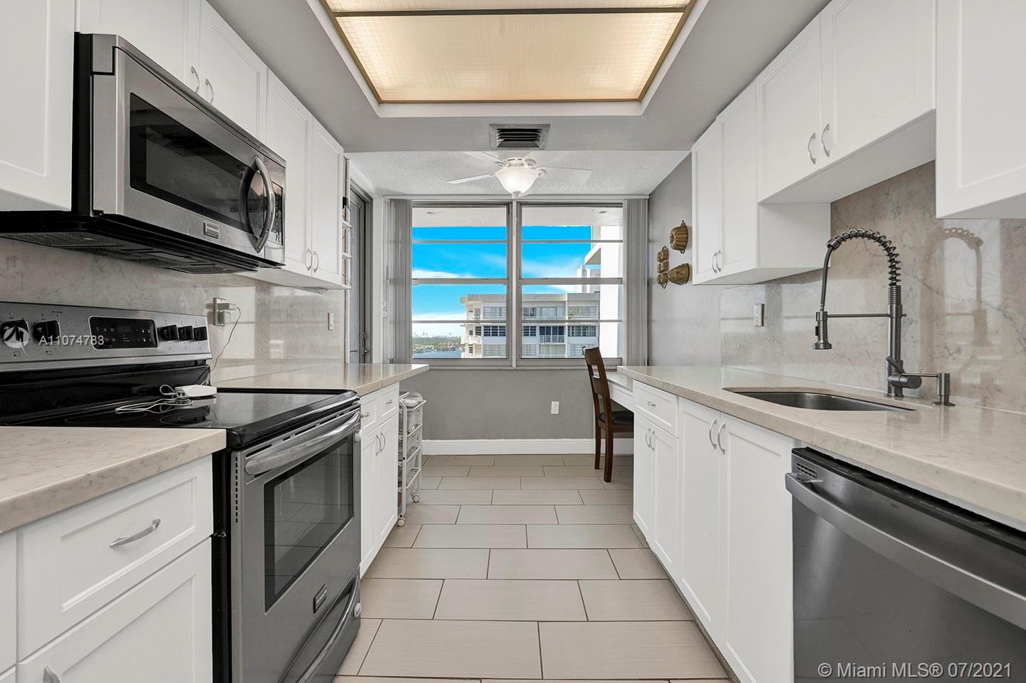 DEL PRADO MARINA - Residential