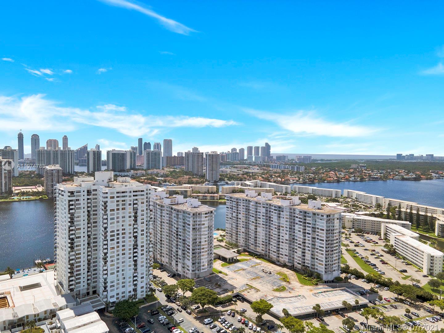 DEL PRADO MARINA - Residential