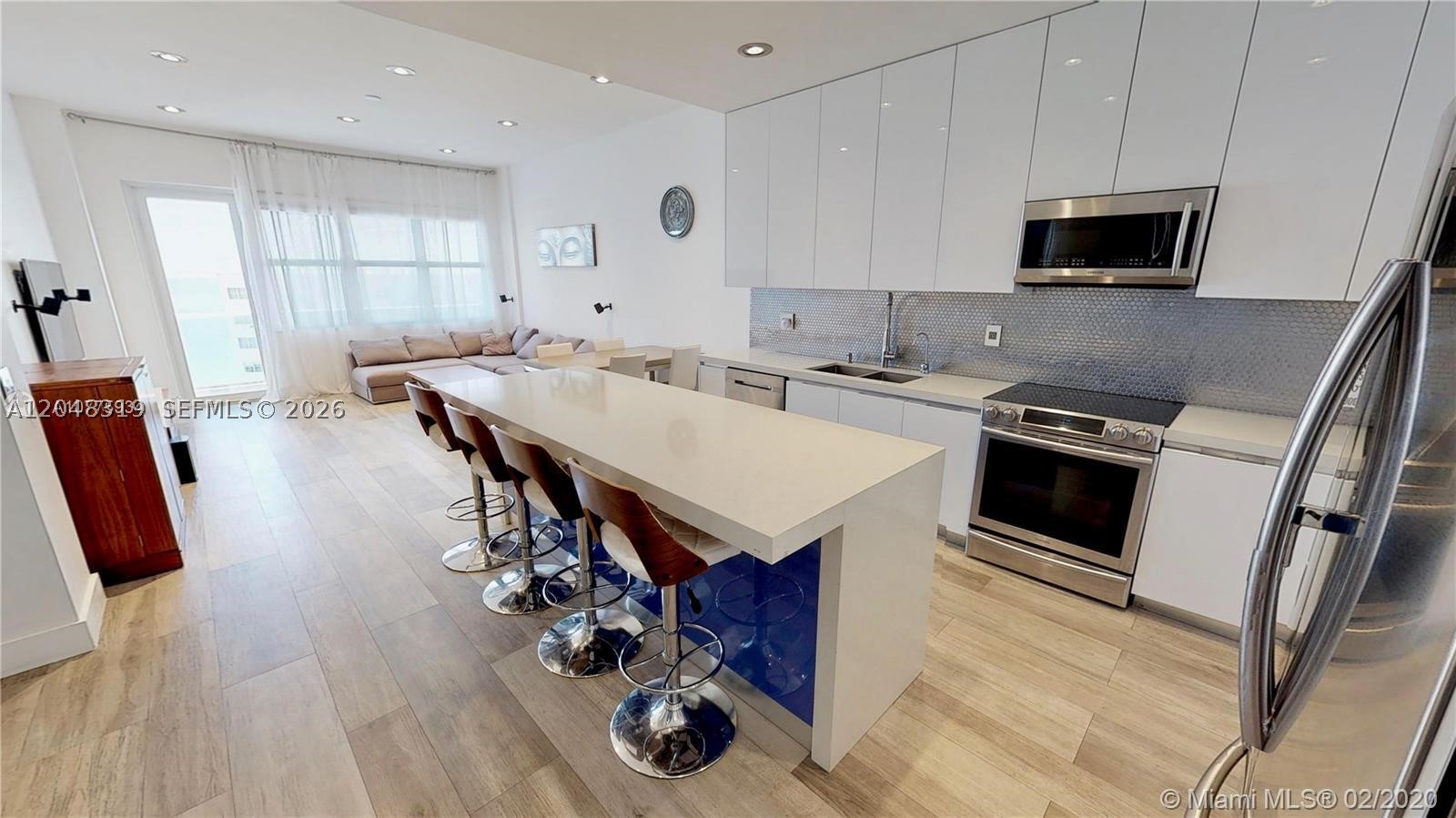 SEA AIR TOWERS CONDO - Residential