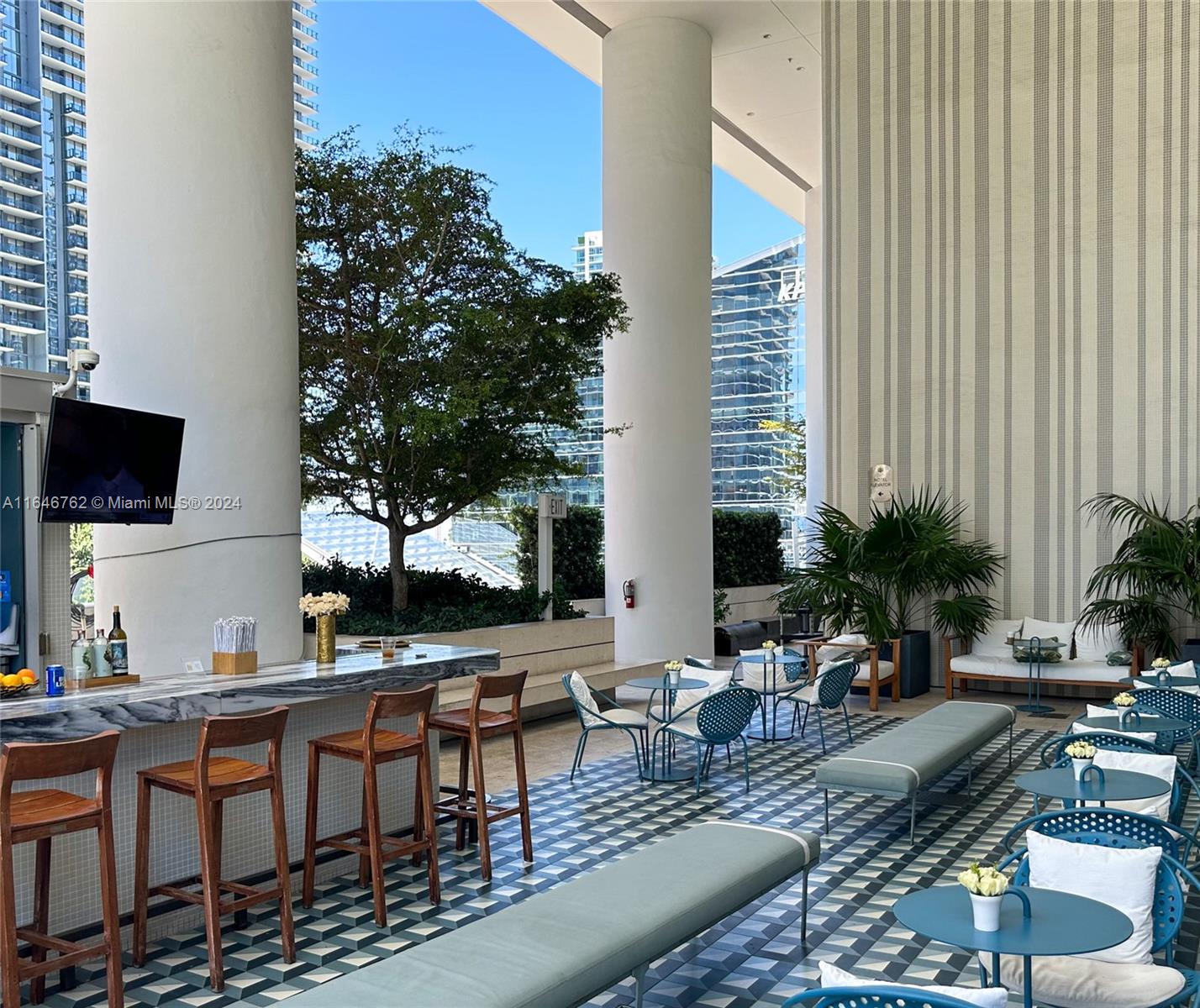 SLS Lux - Residential Lease