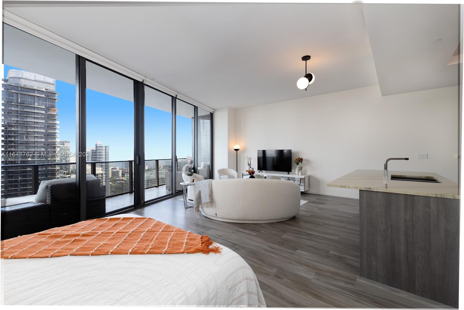SLS Lux - Residential Lease