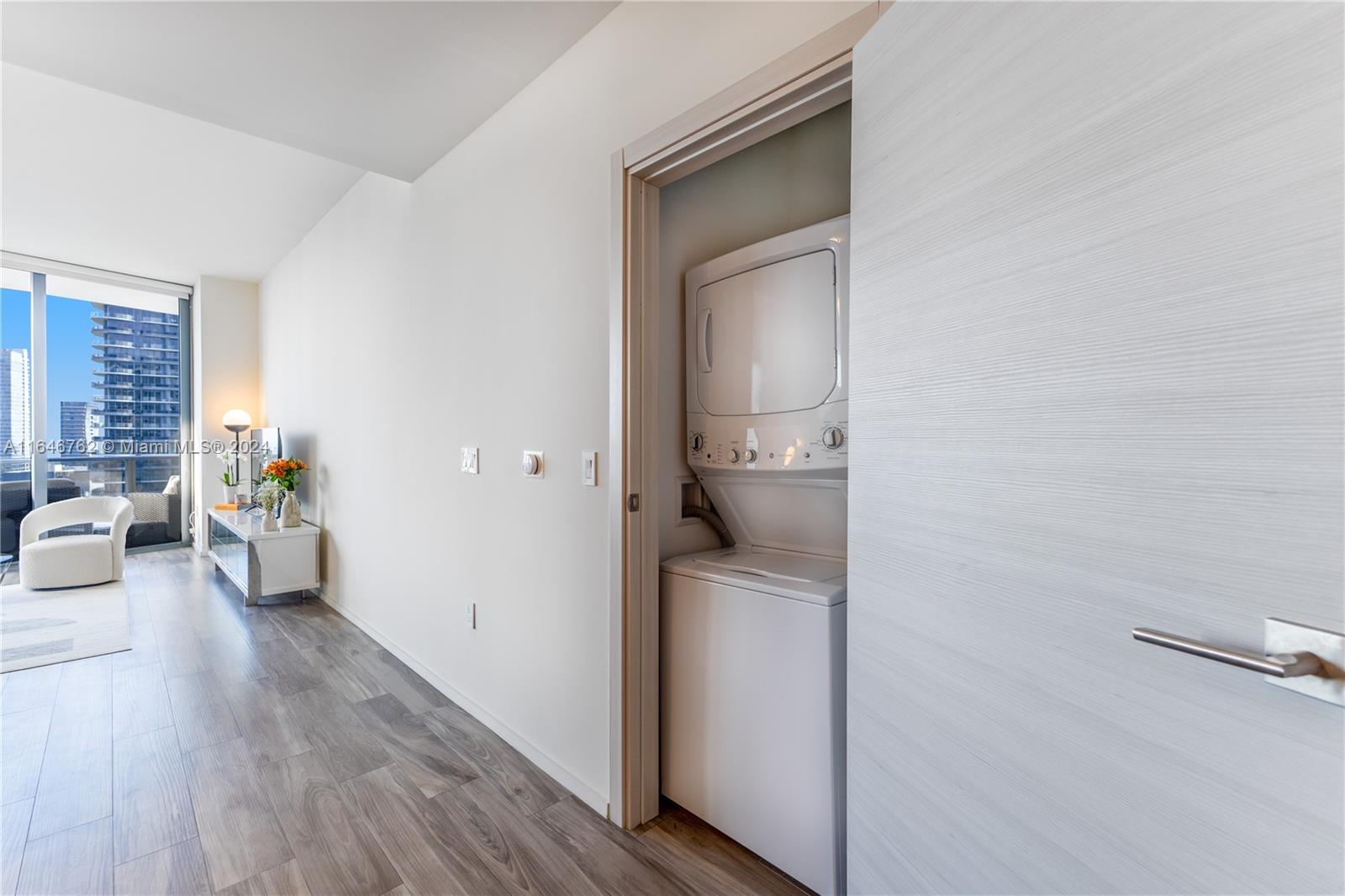 SLS Lux - Residential Lease