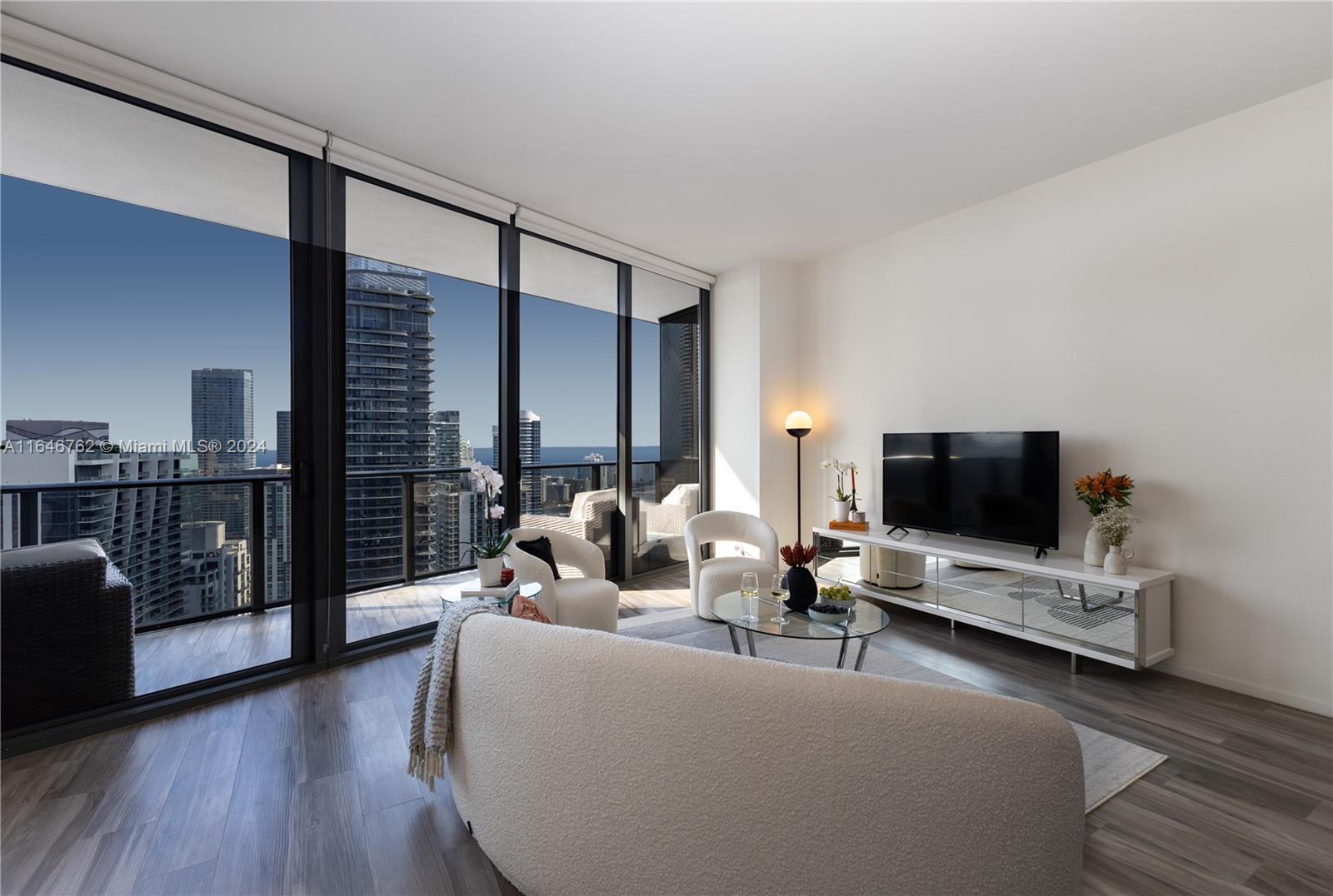 SLS Lux - Residential Lease