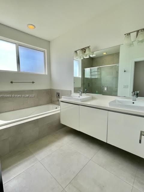 DORAL PALMS NORTH - Residential Lease