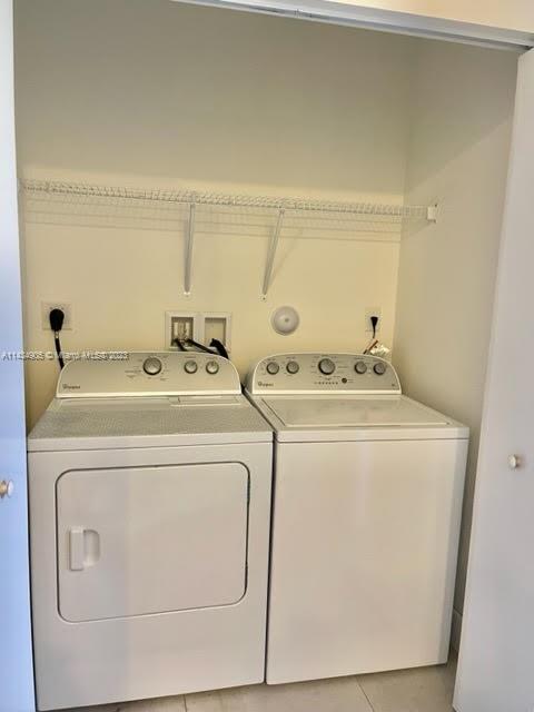 DORAL PALMS NORTH - Residential Lease