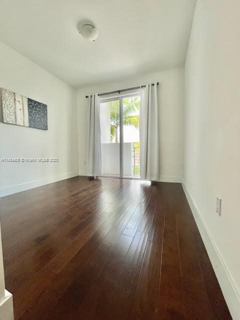 DORAL PALMS NORTH - Residential Lease