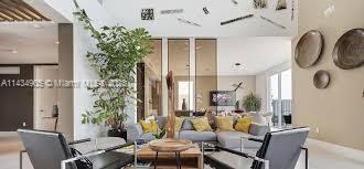DORAL PALMS NORTH - Residential Lease