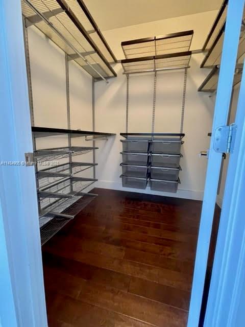 DORAL PALMS NORTH - Residential Lease