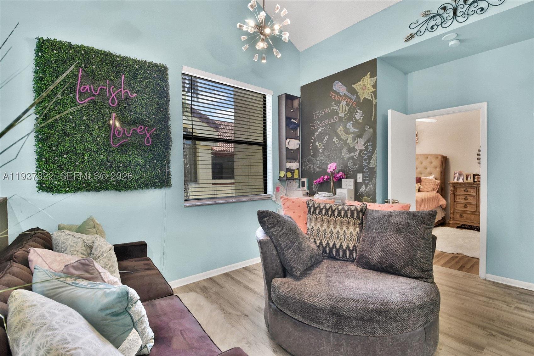 PEPPERTREE ON THE PARK CO - Residential
