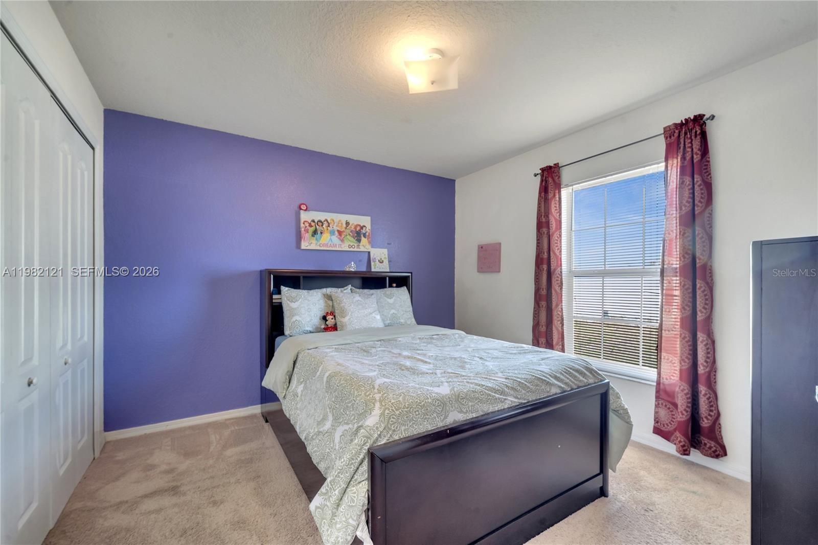 Snell Creek Manor - Residential