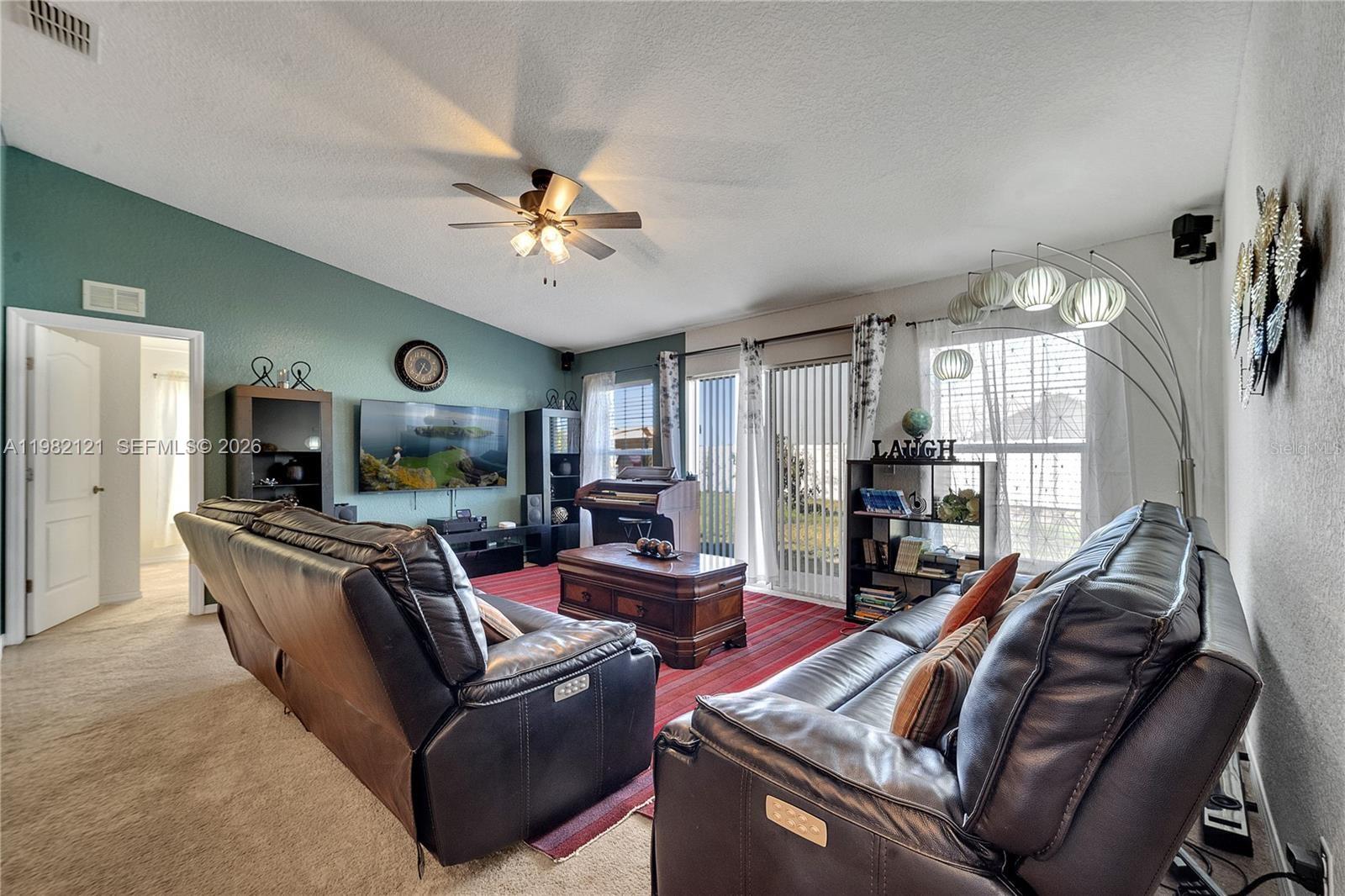 Snell Creek Manor - Residential