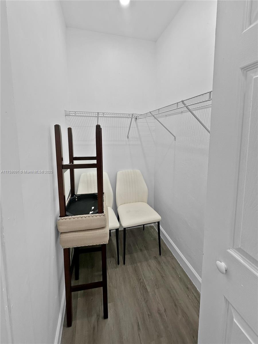 BRANDONWOODS - Residential Lease