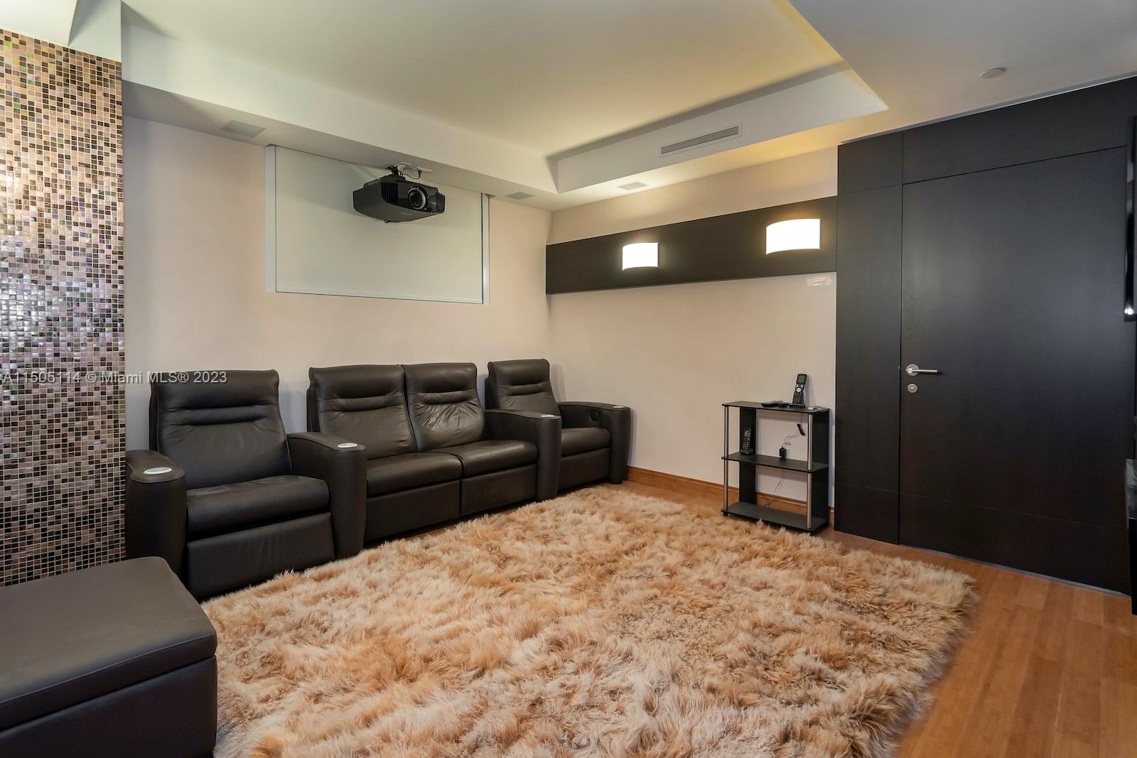 JADE RESIDENCES AT BRICKE - Residential