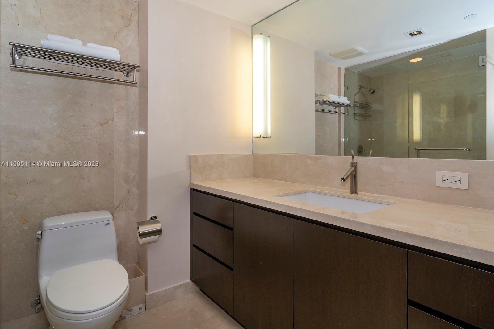 JADE RESIDENCES AT BRICKE - Residential