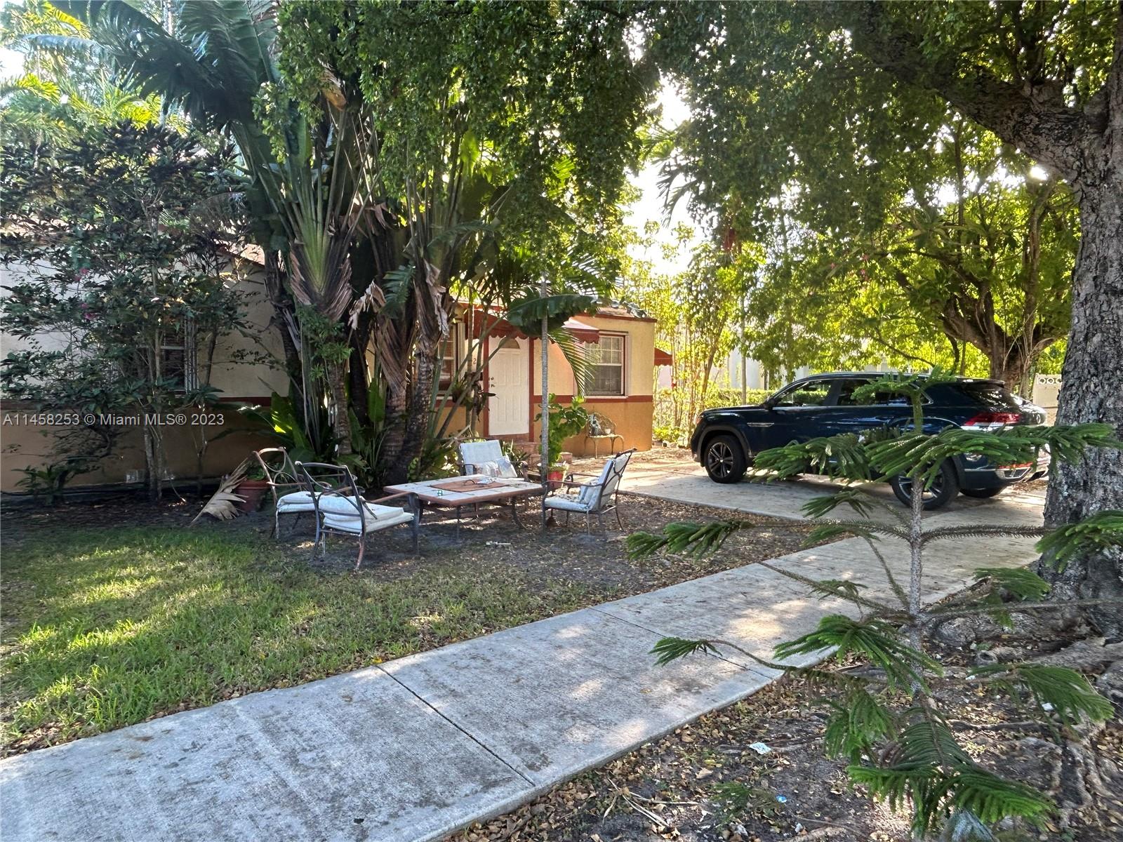 HILLS TRAIL GROVE - Residential Lease