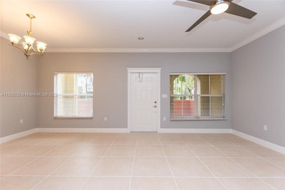 MERRICK PRESERVE CONDO BL - Residential Lease