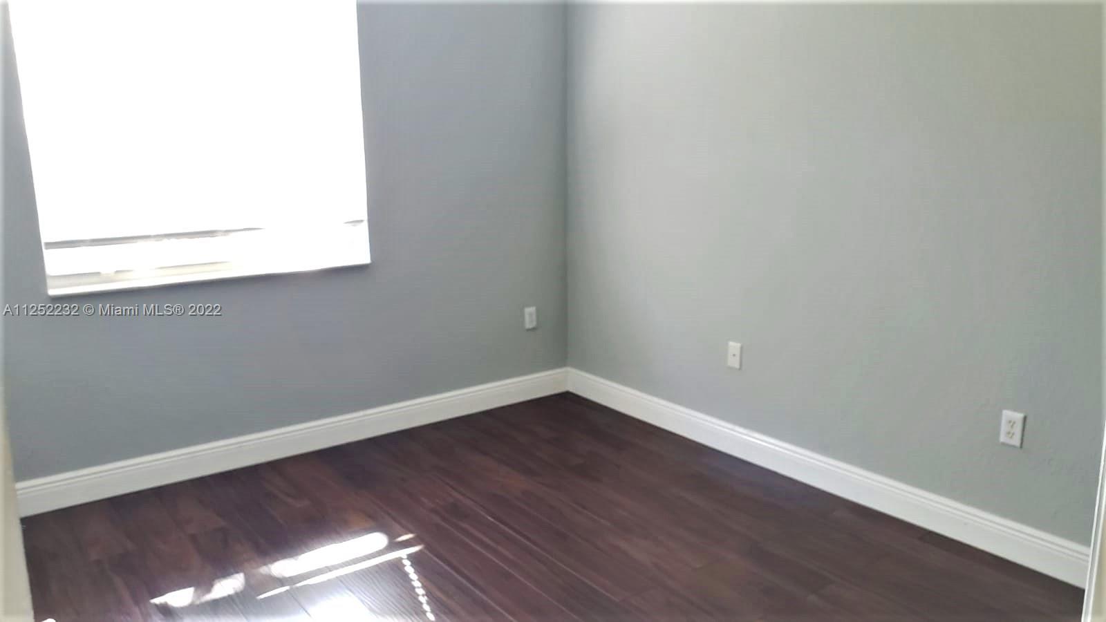 MERRICK PRESERVE CONDO BL - Residential Lease