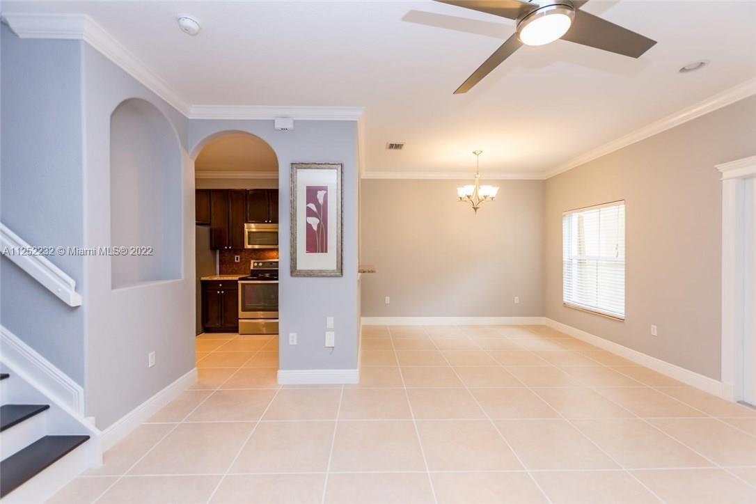 MERRICK PRESERVE CONDO BL - Residential Lease
