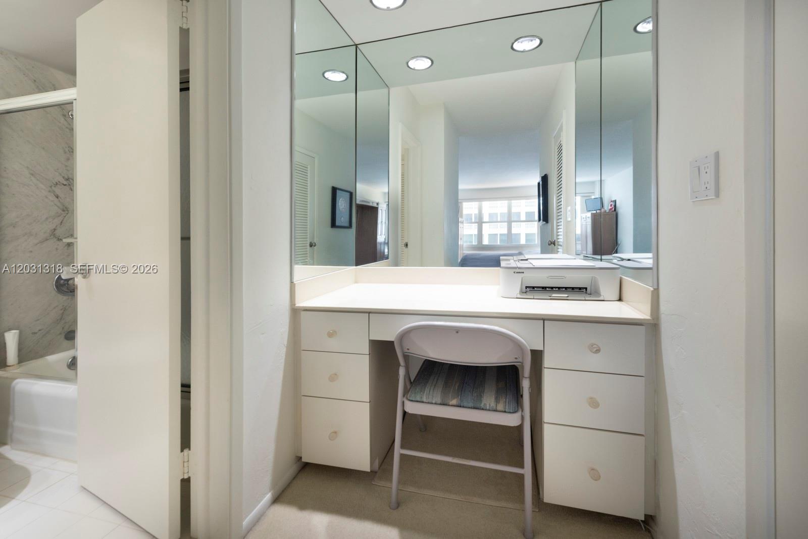 OCEAN SUMMIT CONDO - Residential Lease