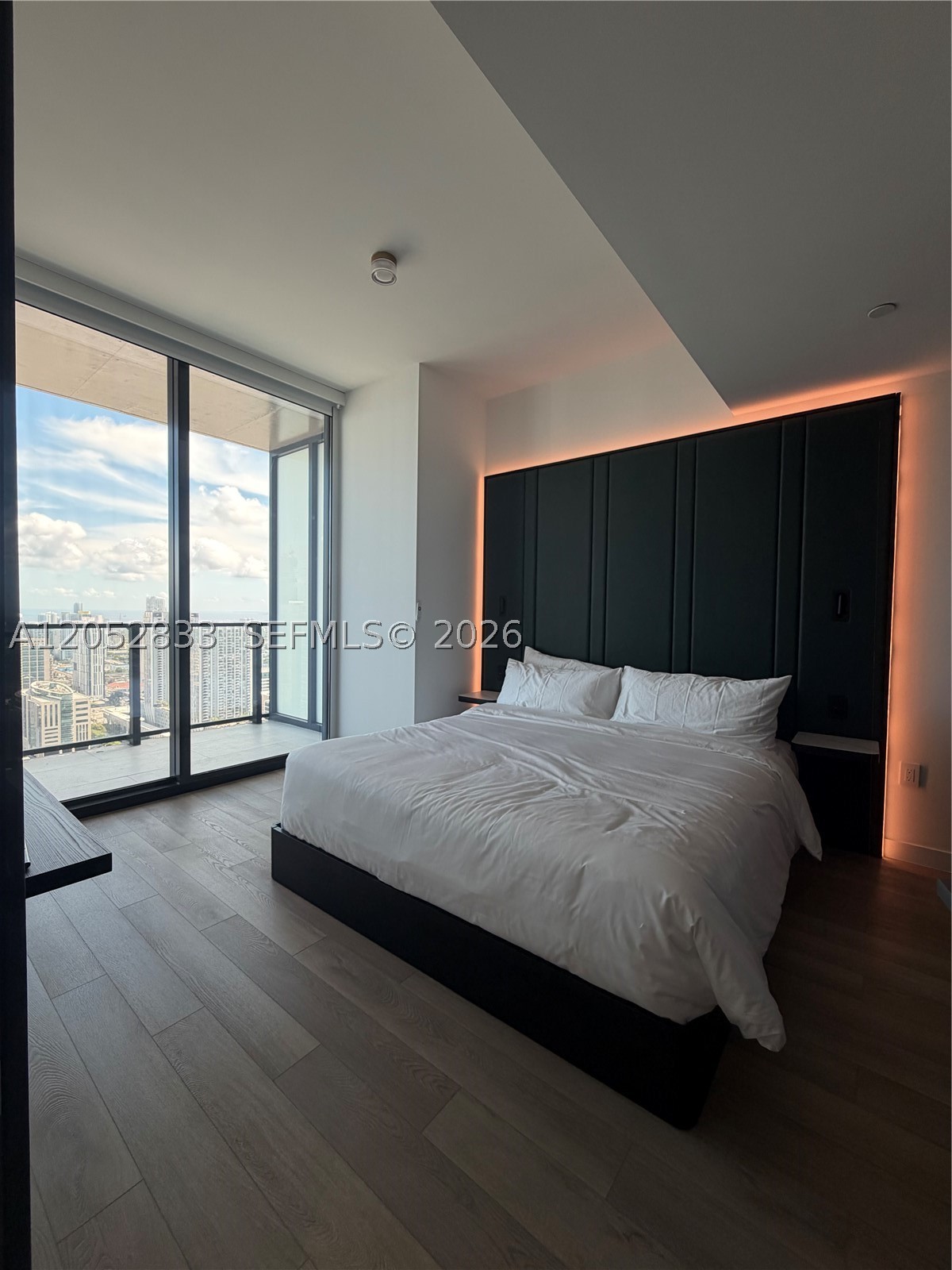 Miami North - Residential Lease