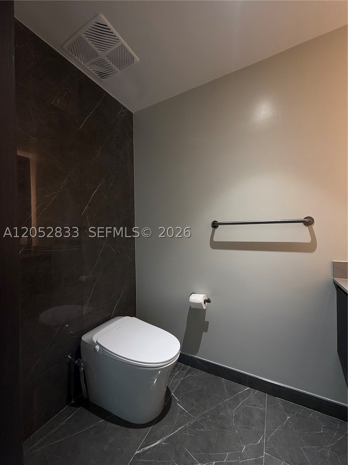 Miami North - Residential Lease