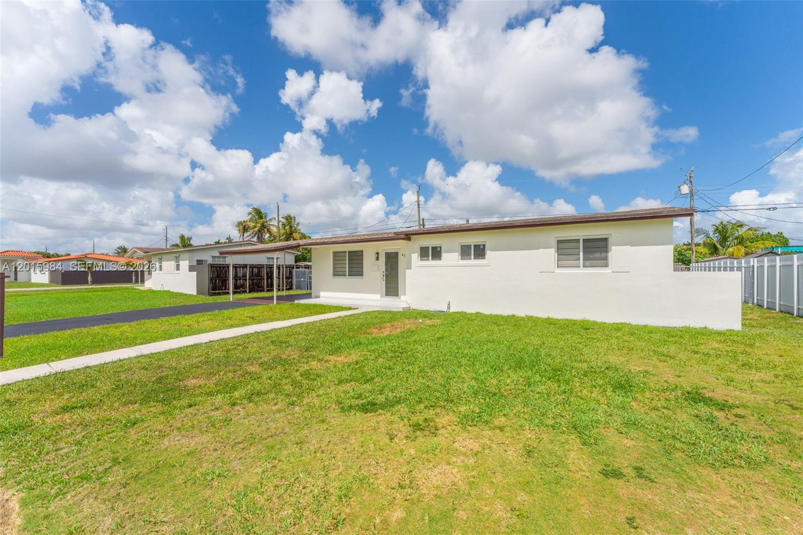 FAIRLAWN ESTS 1ST ADDN - Residential