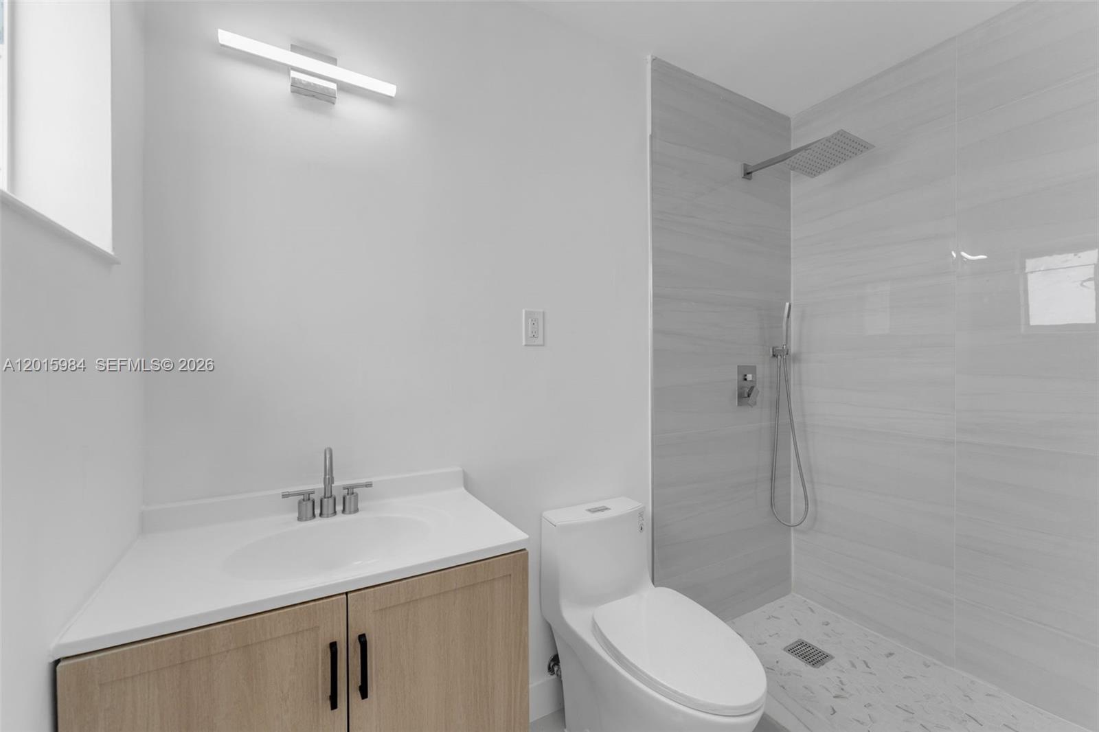 FAIRLAWN ESTS 1ST ADDN - Residential