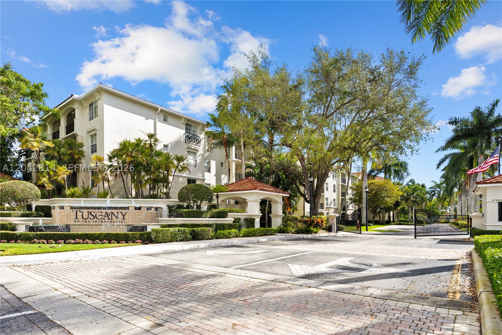 TUSCANY ON THE INTRACOAST - Residential Lease