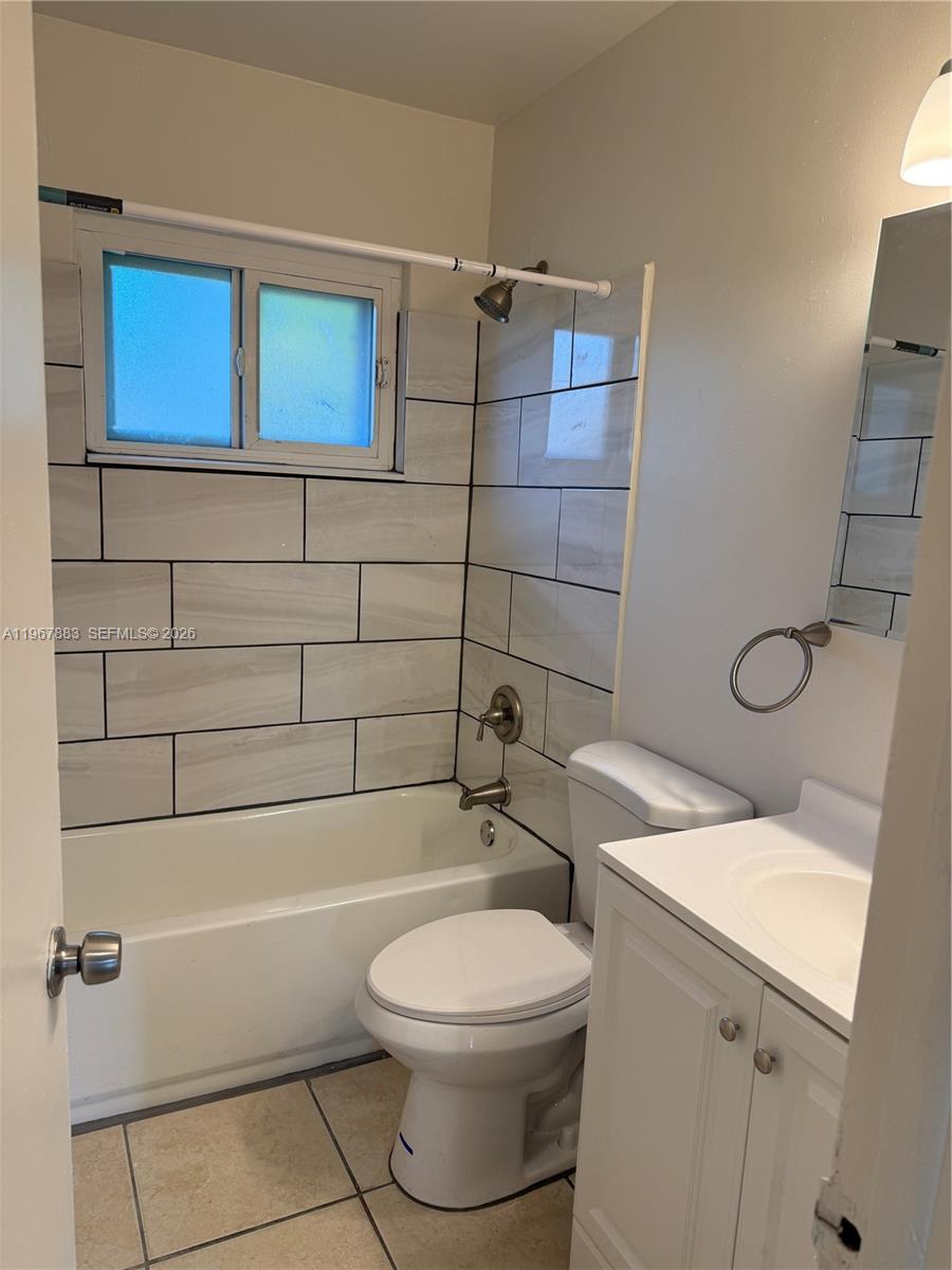 CANAL GROVES - Residential Lease