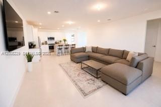 Estrella Square - Residential