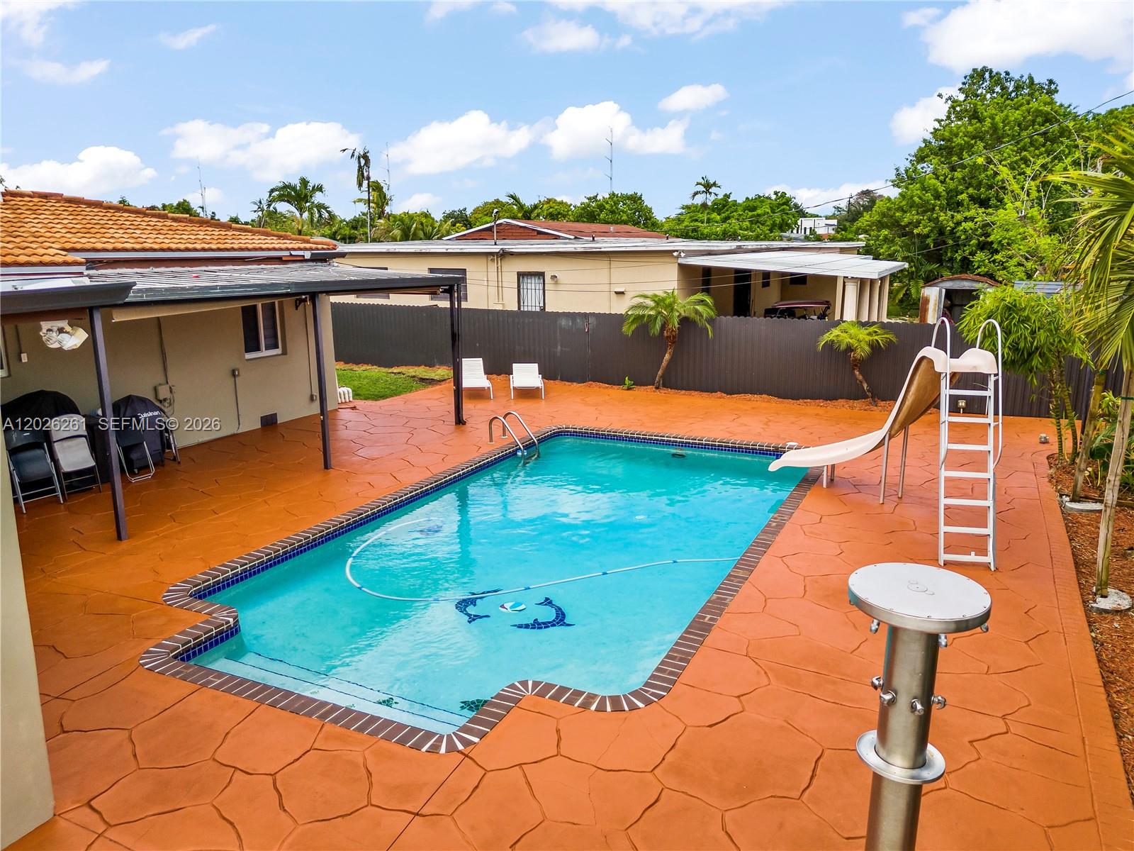 Gables View - Residential