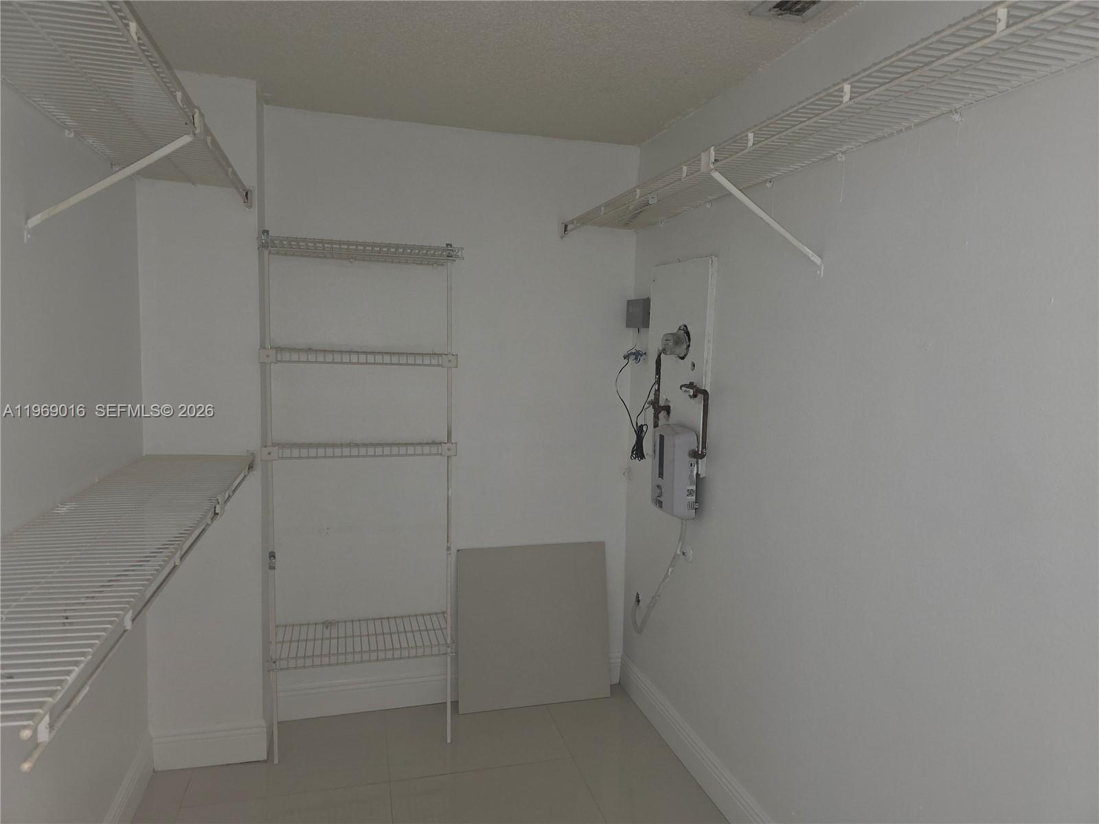LAS VISTAS AT DORAL CONDO - Residential Lease